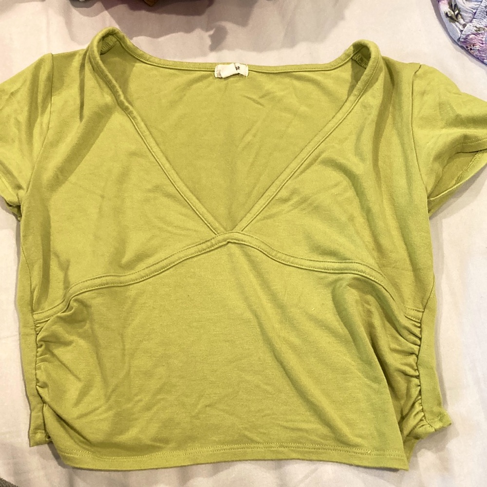 Short sleeve, crop top